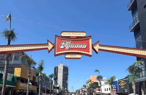 Acerca de BajaConstructa